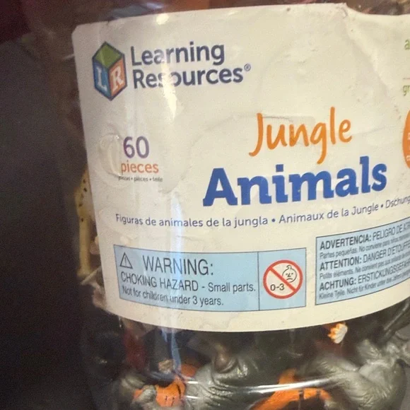 Jungle Animals Set - Red and Black - Picture 4 of 6